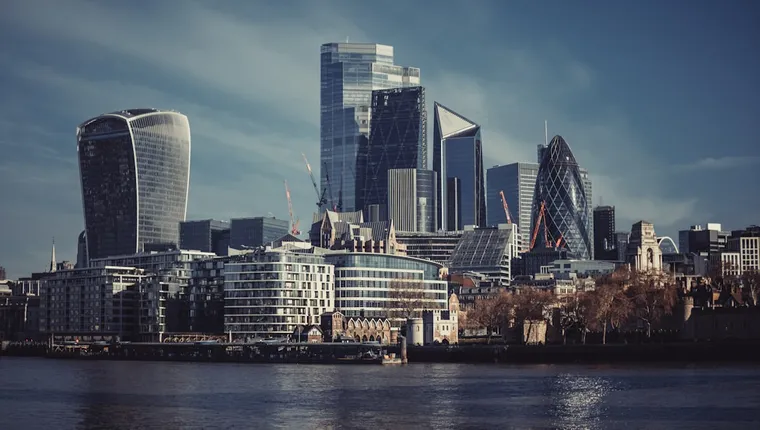 Car Loan Compensation & House Swap Holidays: Week's Top Finance News